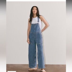 NWT Everlane gardener overalls size M
